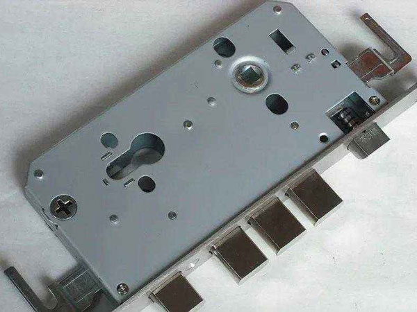 武进24小时上门开锁公司